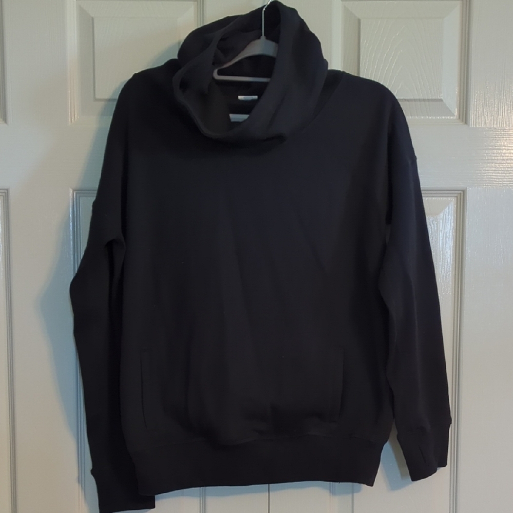 ZYIA Black Turtleneck Sweater Classic Knit